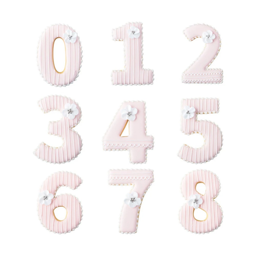 Large Numbers Cookie Cutters B - Kitchen Baking Cookies recension och pris
